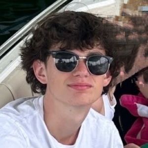 Meet your Posher, Thomas